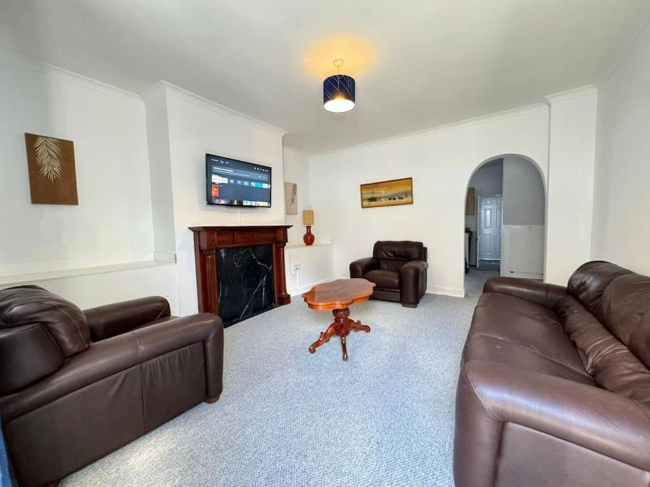 Nordiyas Place Bishop Auckland Exterior foto